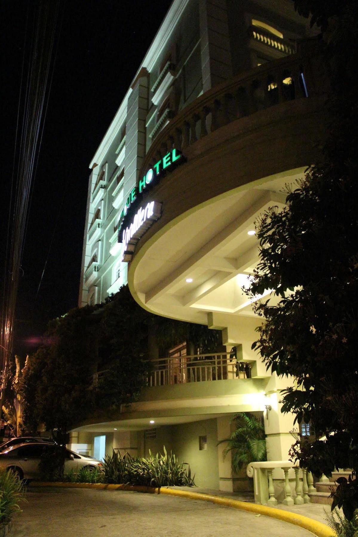Boutique Hotel La Cordillera San Pedro Sula Exterior foto
